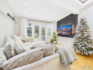 Photo 4- click for photo gallery